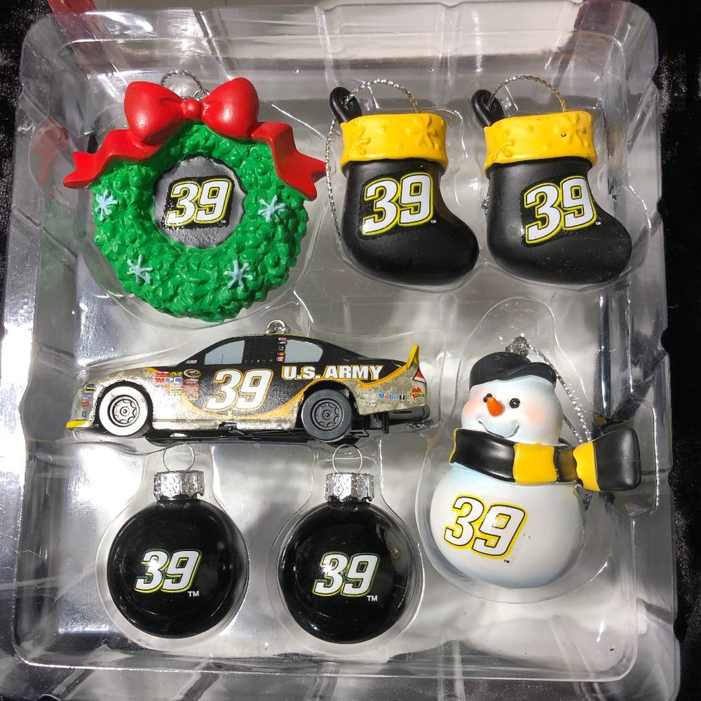 Ryan Newman #39 NASCAR US ARMY 7-Piece Christmas Ornament Set